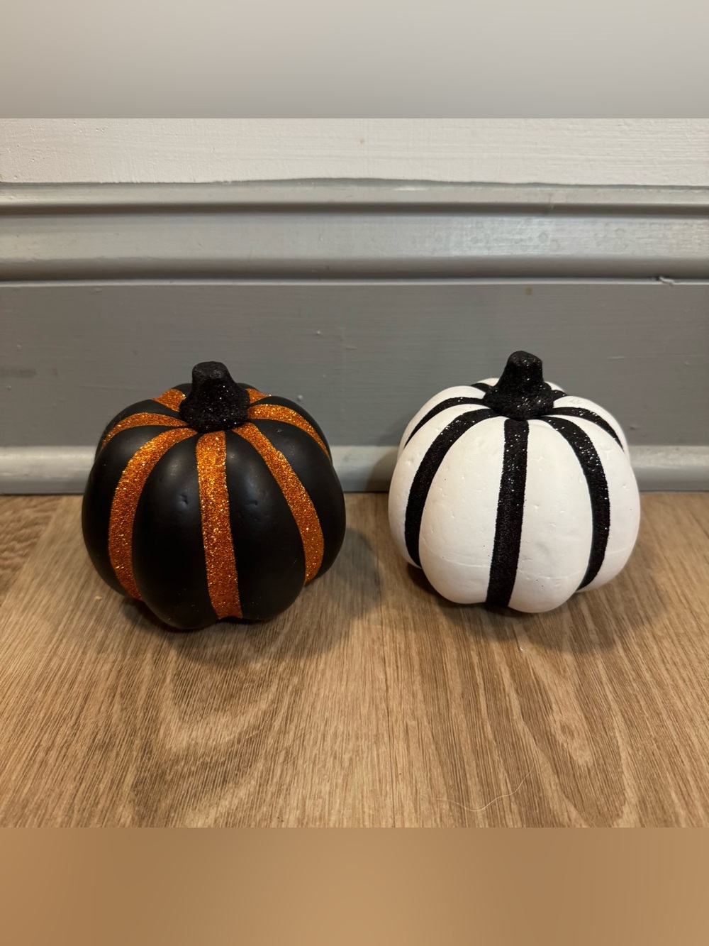 Decorative Glitter Stripe Pumpkin Set